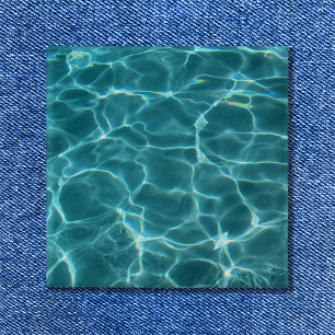 Chapa Cuadrada Foto de agua verde de piscina de natación