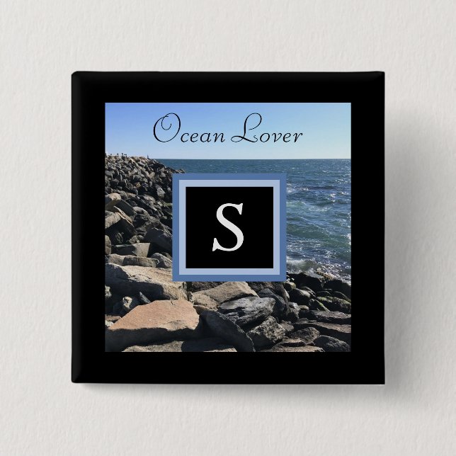 Chapa Cuadrada Foto de olas y rocas marco inicial negro (Anverso)