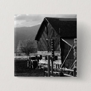 Chapa Cuadrada Hay Barn