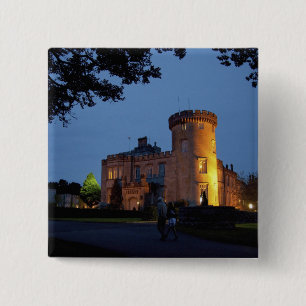 Chapa Cuadrada Irlanda, el castillo de Dromoland iluminado al ano