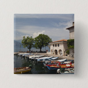 Chapa Cuadrada Italia, provincia de Verona, Malcesine. Cassone an