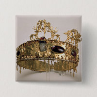 La diadema, encontró en el montón de entierro en