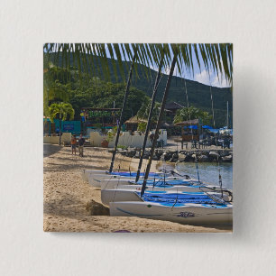 Chapa Cuadrada lado de la playa en Leverick Bay Resort & Marina,