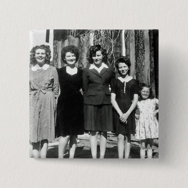 Chapa Cuadrada Las hermanas (Anverso)