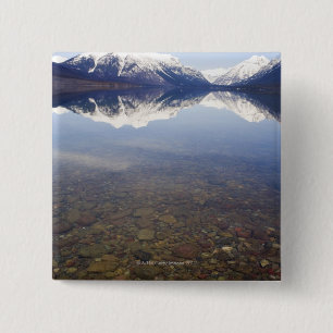 Chapa Cuadrada Los E.E.U.U., Colorado, montañas reflejaron en el