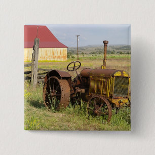 Chapa Cuadrada Los E.E.U.U., Oregon, Shaniko. Tractor oxidado del