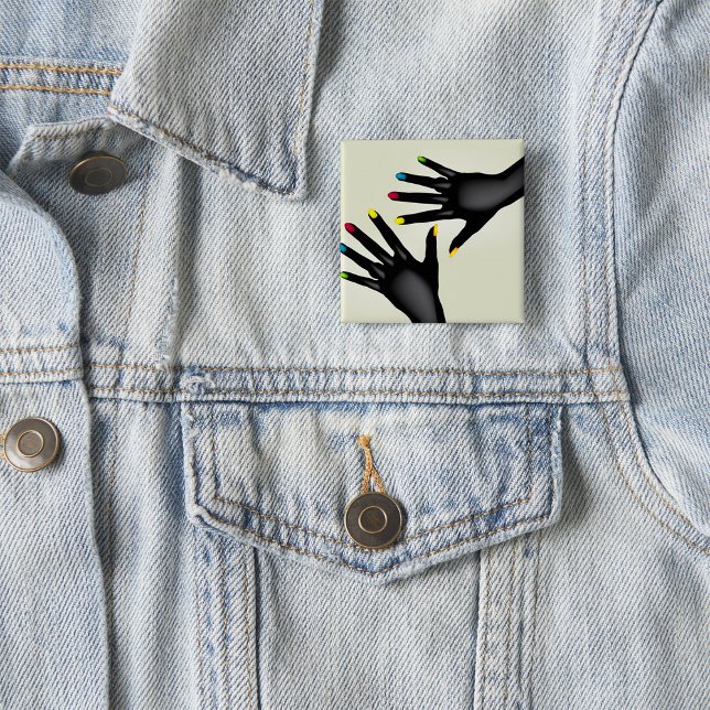 Chapa Cuadrada Manos negras con uñas pintadas (Subido por el creador)
