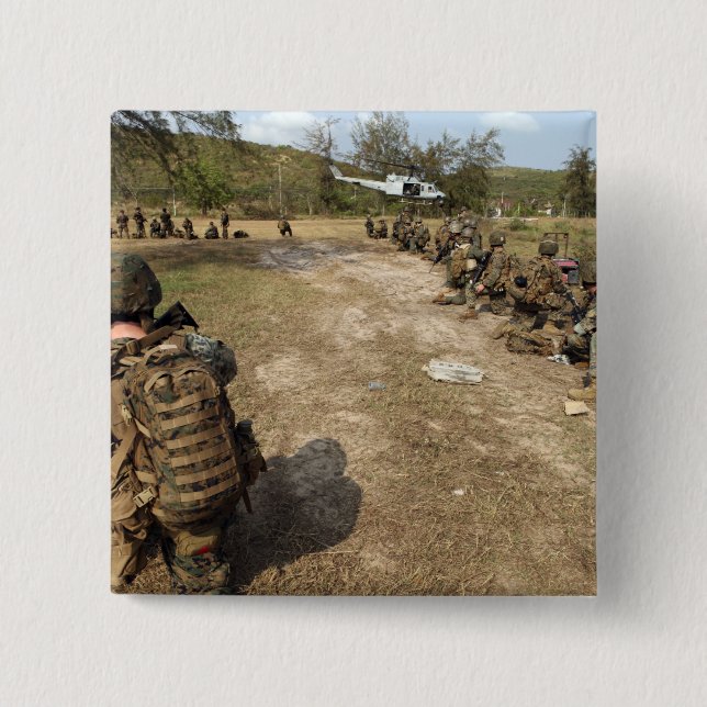 Chapa Cuadrada Marines estadounidenses proporcionan seguridad com (Anverso)