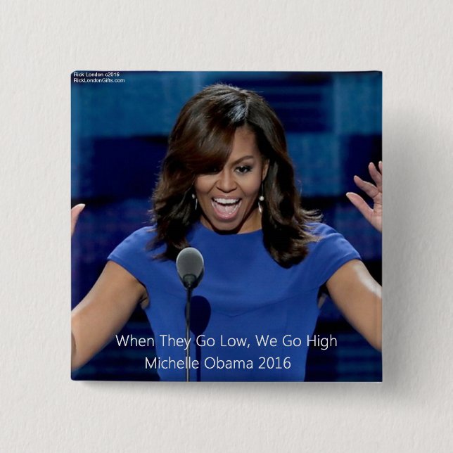 Chapa Cuadrada Michelle Obama Colectivo "Vamos Alto" (Anverso)