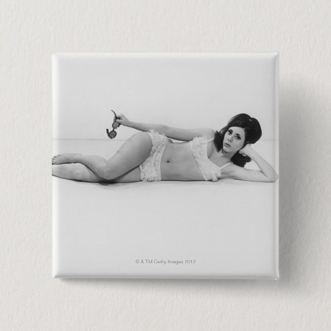 Chapa Cuadrada Mujer en traje de baño (Anverso)