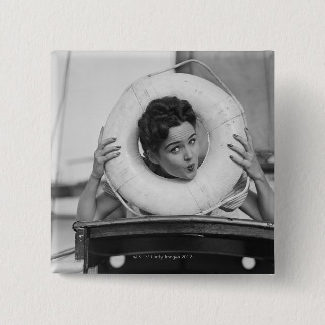 Chapa Cuadrada Mujer que presenta 3 (Anverso)