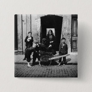 Chapa Cuadrada Niños en tugurios de Londres