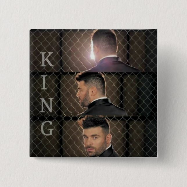 CHAPA CUADRADA PANTELIS PANTELIDIS PIN BACK BADGE (Anverso)