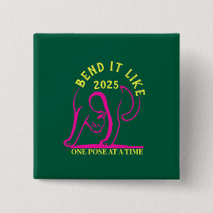 Chapa Cuadrada Personalizable "Bend it like 2025" Gato de yoga