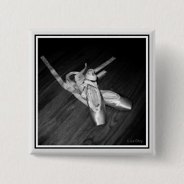 Chapa Cuadrada Pin cuadrado de 'zapatos de tacón' (B&W)