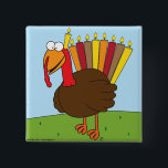 Chapa Cuadrada Pin de Menurkey<br><div class="desc">Este perno ofrece encantar,  Menurkey carismático (combinación Menorah y Turquía),  en conmemoración del día de fiesta de la cruce de la Chanukah-Acción de gracias este año.</div>