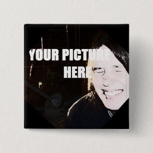 Chapa Cuadrada PIN retro de FOTOCORNERS