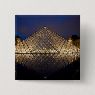 Chapa Cuadrada Pirámide del Louvre por el arquitecto I.M. Pei en