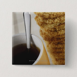 Chapa Cuadrada Primer de una taza de café con las galletas