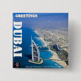 CHAPA CUADRADA SALUDO DE DUBAI POR MOJISOLA A GBADAMOSI