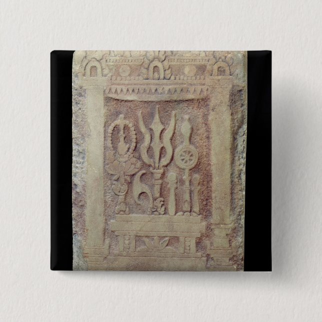 Chapa Cuadrada Stele del Brahman que representa el Trimurti (Anverso)