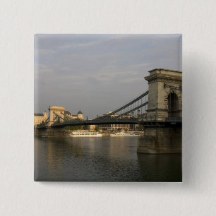 Chapa Cuadrada Szechenyi lanchid (Puente de Cadena de Szechenyi),