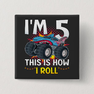 Chapa Cuadrada Tengo 5 años así es como hago rodar Monster Truck 