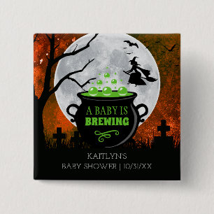 Chapa Cuadrada Un bebé está preparando Baby Shower de Halloween