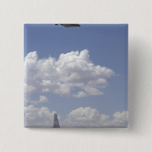 Chapa Cuadrada Un CV-22 Osprey vuela sobre A.C. - 130 Hércules