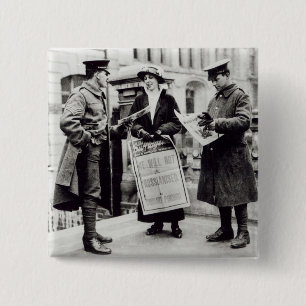 Chapa Cuadrada Un Suffragette que vende los periódicos a dos