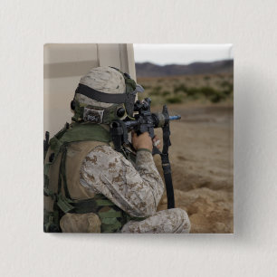 Chapa Cuadrada Una infantería explora