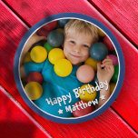 Chapa Redonda De 10 Cm Happy Birthday Modern Simple Star Photo<br><div class="desc">Este diseño sencillo y moderno se compone de una tipografía de suero y añade una foto personalizado.</div>
