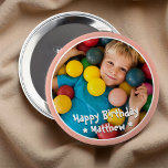 Chapa Redonda De 10 Cm Happy Birthday Modern Simple Star Photo<br><div class="desc">Este diseño sencillo y moderno se compone de una tipografía de suero y añade una foto personalizado.</div>