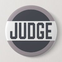 Juzgue la insignia del gris de la competencia del