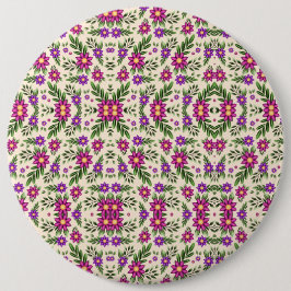 Chapa Redonda De 15 Cm Round floral pattern with intricate purple 