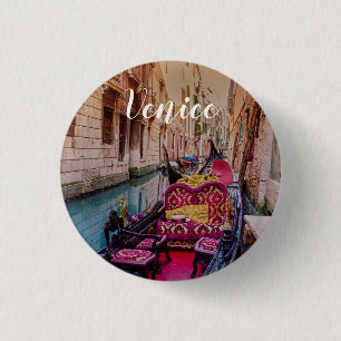 Chapa Redonda De 2,5 Cm Canal con gondola tradicional en Venecia, Italia