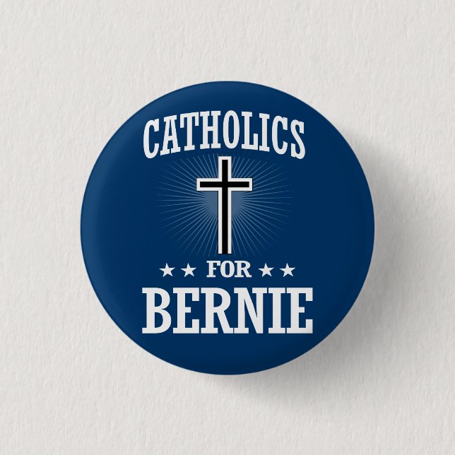 CHAPA REDONDA DE 2,5 CM CATÓLICAS DE BERNIE SANDERS (Anverso)