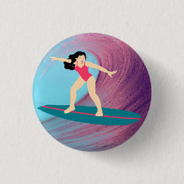 Chapa Redonda De 2,5 Cm Chica surfeando al atardecer.