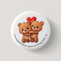 Dos personalizados se abrazan.