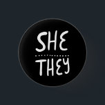 Chapa Redonda De 2,5 Cm ELLA/ELLOS Pronouns Orgullo Manejado Mínimo<br><div class="desc">Decora tu ropa con este botón de arte genial. ¡Hace un gran regalo! Puede personalizar y agregar texto también. Revisa mi tienda por muchos más colores y patrones! Hazme saber si también te gustaría algo personalizado.</div>