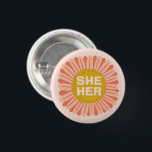 Chapa Redonda De 2,5 Cm ELLA / SU Pronouns Sunflower Daisy Pride<br><div class="desc">Decora tu ropa con este botón de arte genial. ¡Hace un gran regalo! Puede personalizar y agregar texto también. Revisa mi tienda por muchos más colores y patrones! Hazme saber si también te gustaría algo personalizado.</div>