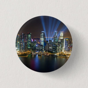 Chapa Redonda De 2,5 Cm Espectáculo de luces en el centro de Singapur