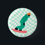 Chapa Redonda De 2,5 Cm Freerid Snowboarder En Green Suit Checkpoint<br><div class="desc">ilustracion de Guay caprichoso arte de coloridos snowboard,  snowboard downhill in mountain,  on new snow en polvo. Snowboard y deportes al aire libre de Navidad. Regalos de Snowboard. Regalos del equipo de Snowboard. Retro rebajó los cheques de snowboard a cuadros.</div>