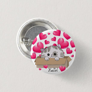 Chapa Redonda De 2,5 Cm Gatito lindo en una caja y corazones rosados