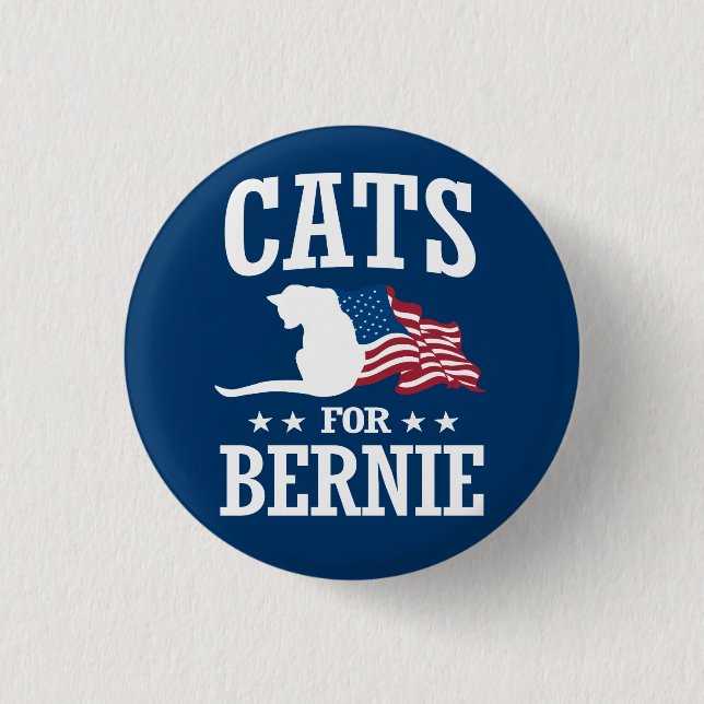 CHAPA REDONDA DE 2,5 CM GATOS DE BERNIE SANDERS (Anverso)