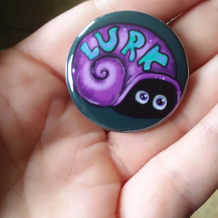 Chapa Redonda De 2,5 Cm Lurk Introvert Snail Emote