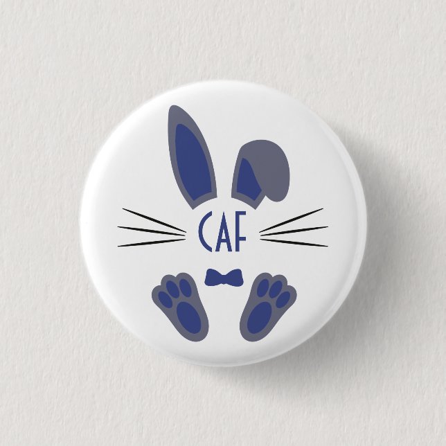 Chapa Redonda De 2,5 Cm Monogramado Bunny personalizado de Pascua en azul (Anverso)