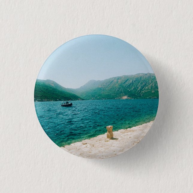Chapa Redonda De 2,5 Cm Perast - Montenegro (Anverso)