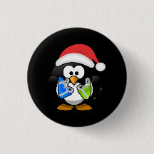 Pingüino lindo con el gorra de Santa y los regalos