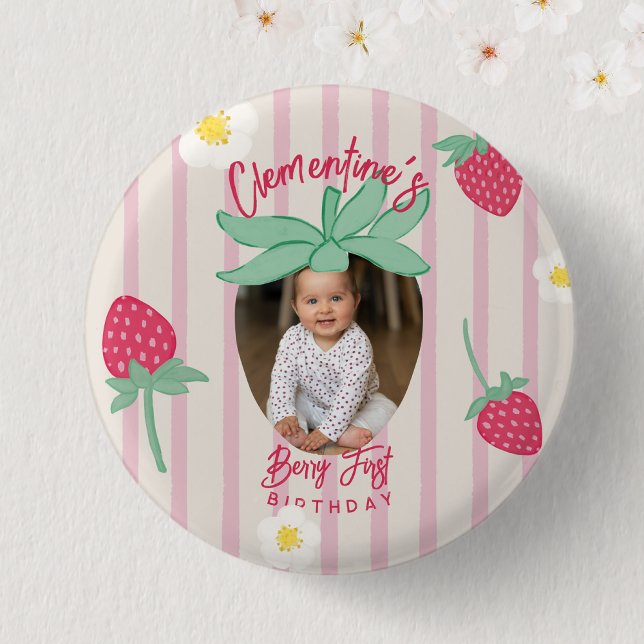 Chapa Redonda De 2,5 Cm Strawberry Berry First Birthday Button with Photo (Subido por el creador)